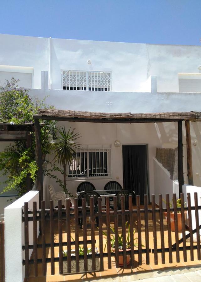 Comodidad En Aguamarga! Agua Amarga  Kültér fotó