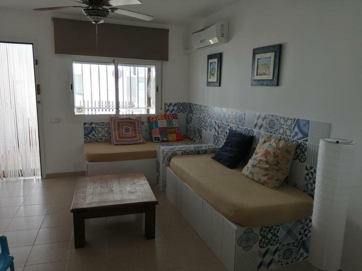 Comodidad En Aguamarga! Agua Amarga  Kültér fotó